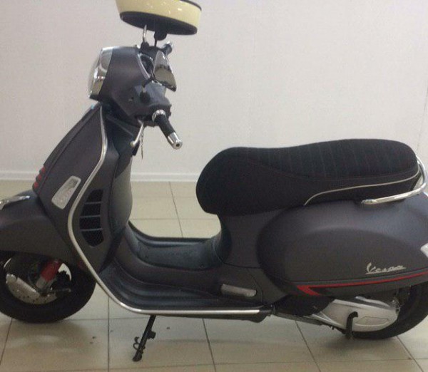 Скутер Vespa установка Pandora Smart Moto